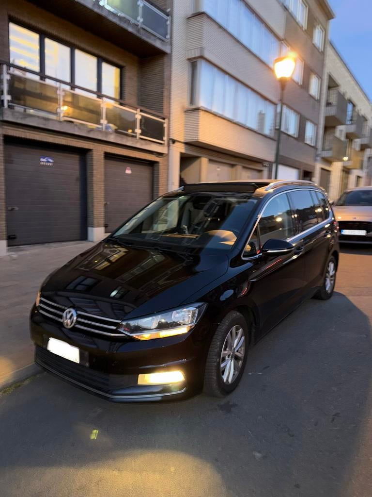 Volkswagen Touran 7zitp 1.2 TSI Highline Full manuel, Auto's, Bluetooth, Zwart, Particulier, Te koop