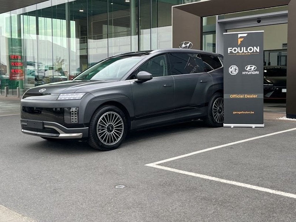 Hyundai IONIQ 9 110 kWh Calligraphy AWD, Auto's, Automaat, Zwart, https://public.car-pass.be/vhr/8ad4d8c5-c798-424f-bf97-f0c7103a1b77