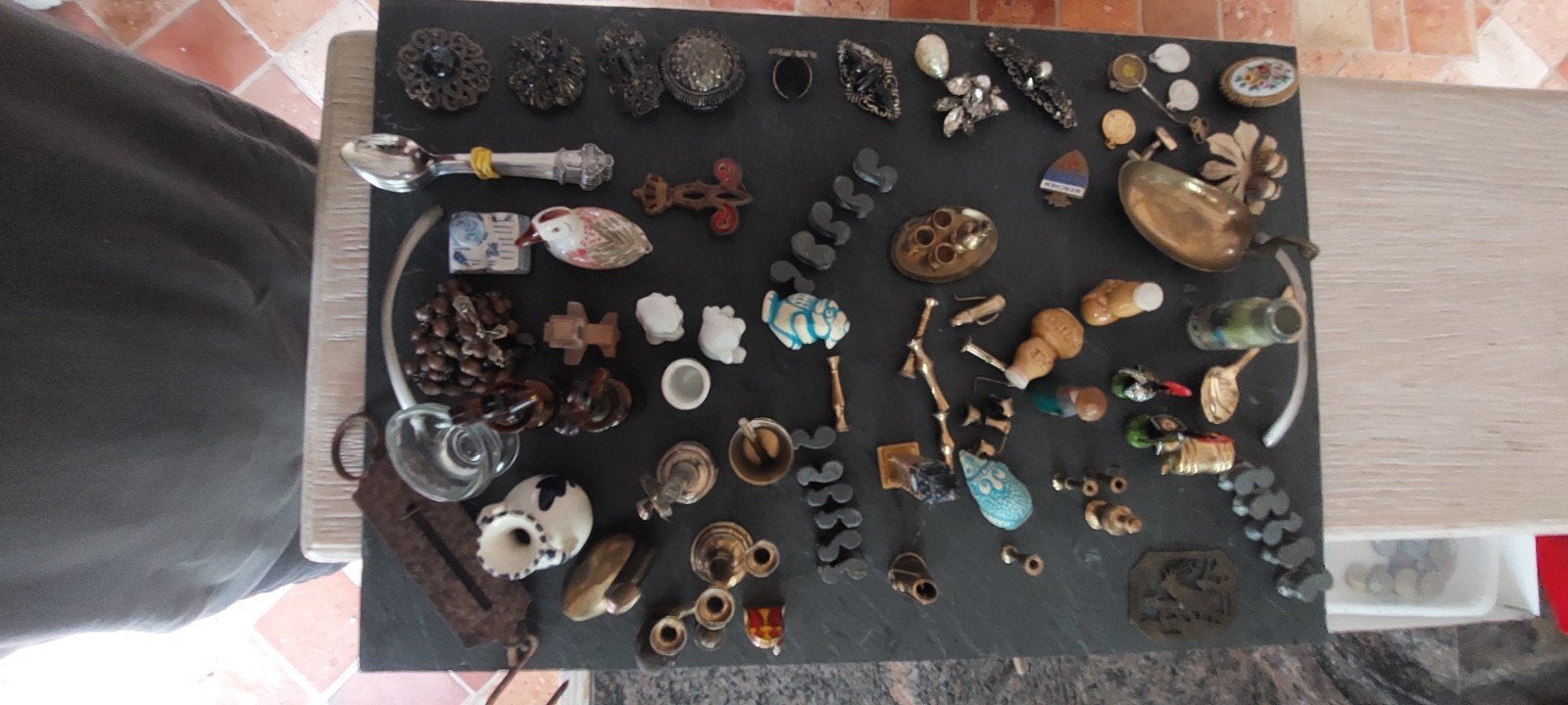 letterkast figuurtjes en bijou, Enlèvement