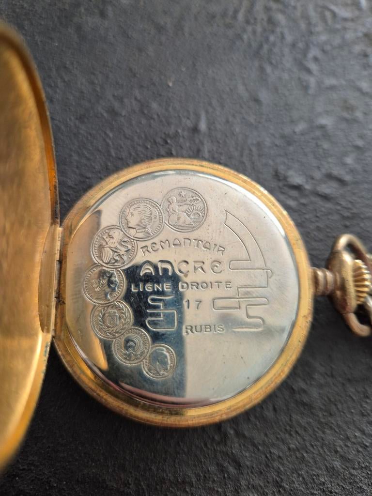 Montre gousset Ancre ligne droite 17rubis 700€, Autres marques, Avant 1900, Acier, Doré