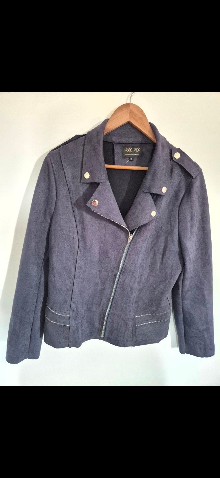 2 korte suede jasjes blauw en zwart TOPSTAAT, Enlèvement, Bleu