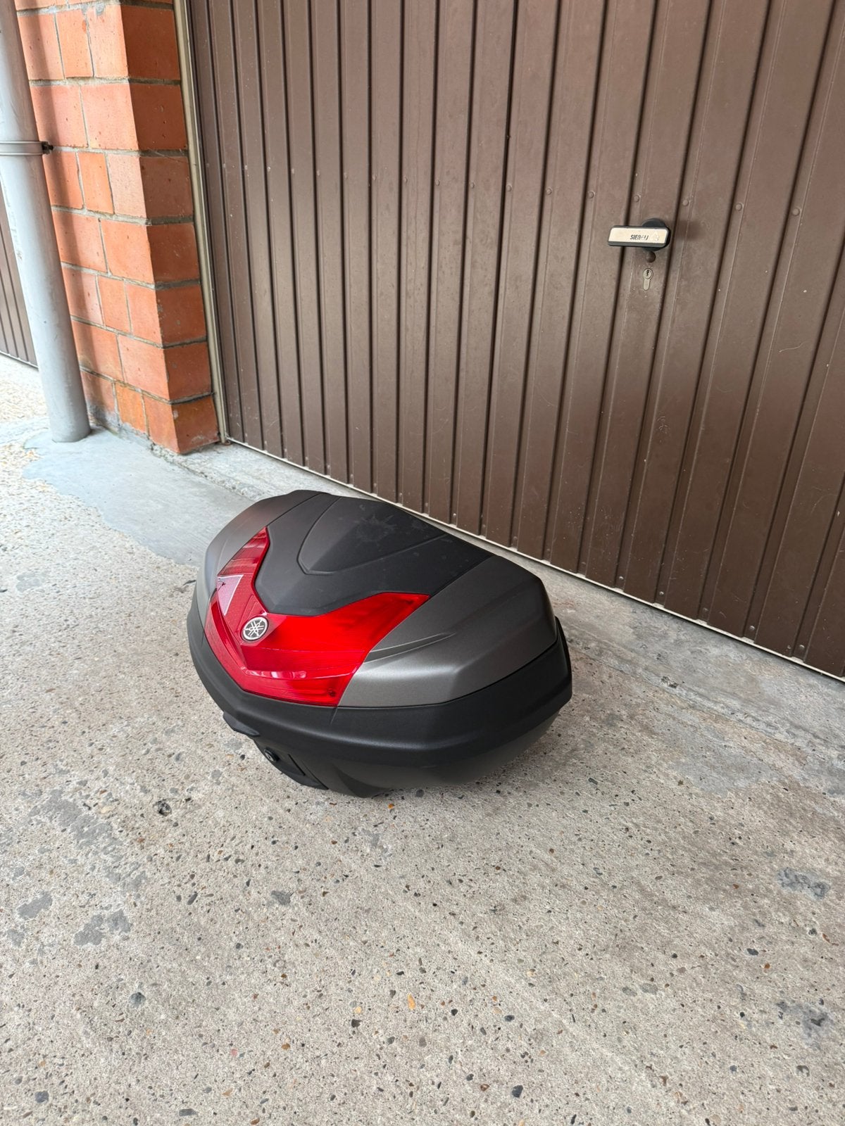 Yamaha topkoffer 40L, Motoren, Accessoires | Koffers en Tassen, Ophalen, Zo goed als nieuw
