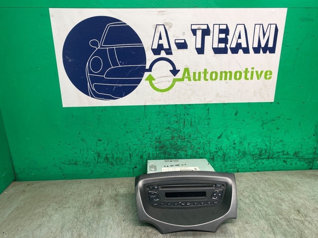 RADIO Ford Ka II (01-2008/05-2016) (|1891901|), Gebruikt, Henry-Ford-Straße  1
50735  Köln, DE, Ford-Werke GmbH, Kunden@ford.com