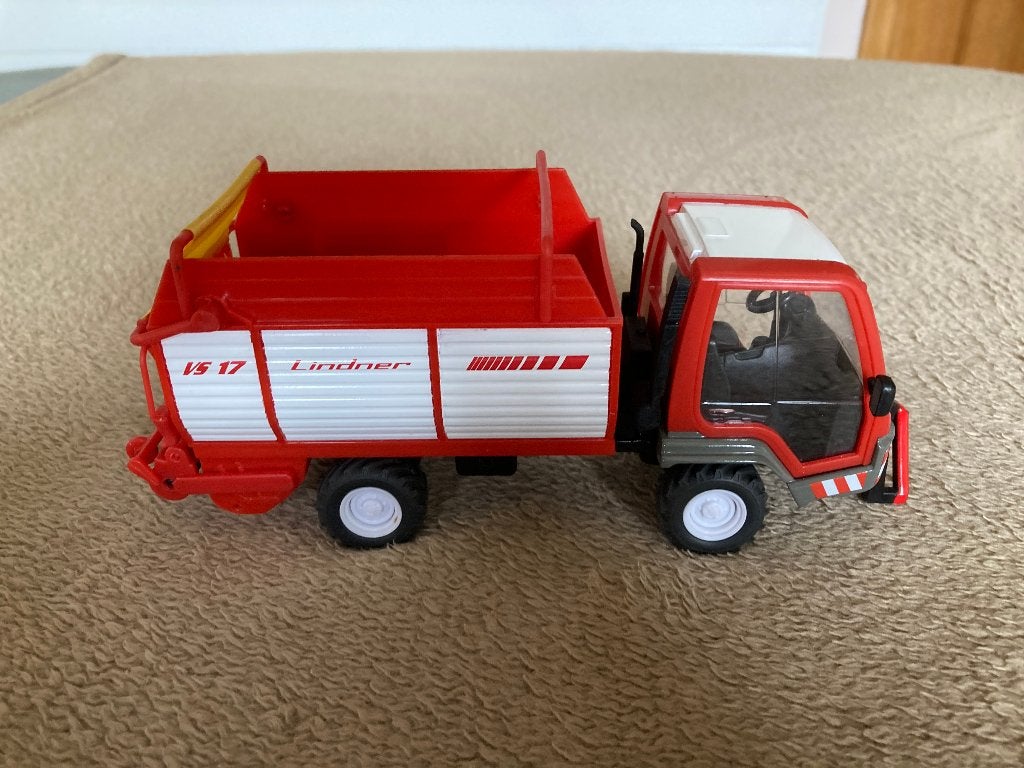 Siku Lindner Unitrac laadwagen, schaal 1:32 vanaf 3 jaar, Hobby en Vrije tijd, Ophalen of Verzenden, Zo goed als nieuw, Tractor of Landbouw
