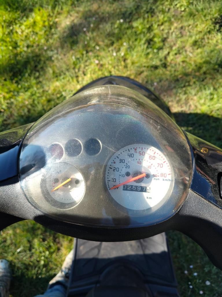 Symex klasse b heeft alle documenten, Fietsen en Brommers, Ophalen