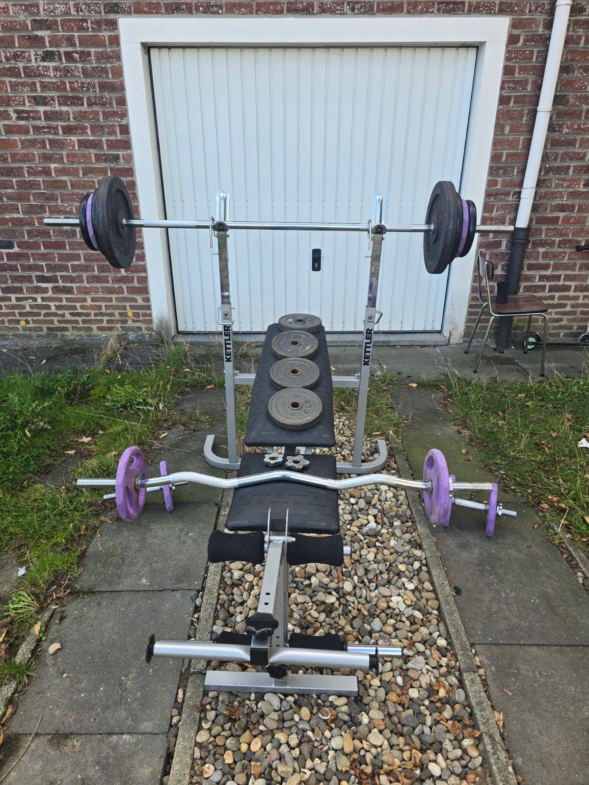 Banc de musculation de Kettler complet + 110 kg, Enlèvement, Utilisé, Bras, Plaques d'haltères