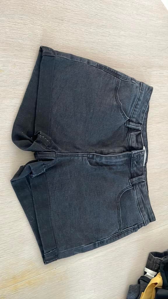 Shorts voor dames, Kleding | Dames, Ophalen of Verzenden, Zo goed als nieuw, Maat 38/40 (M), Zwart