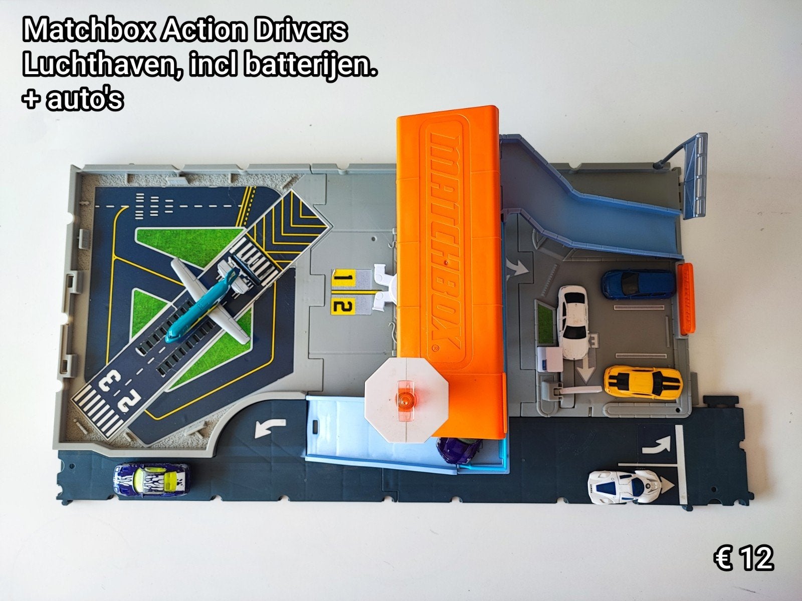 Luchthaven matchbox, Ophalen