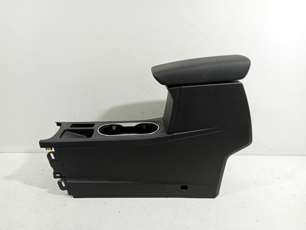 Armsteun Renault Captur, Onderdelen@venauto.nl, Van der Ven Autorecycling B.V., Ettenseweg 76, 4706 PB Roosendaal, The Netherlands