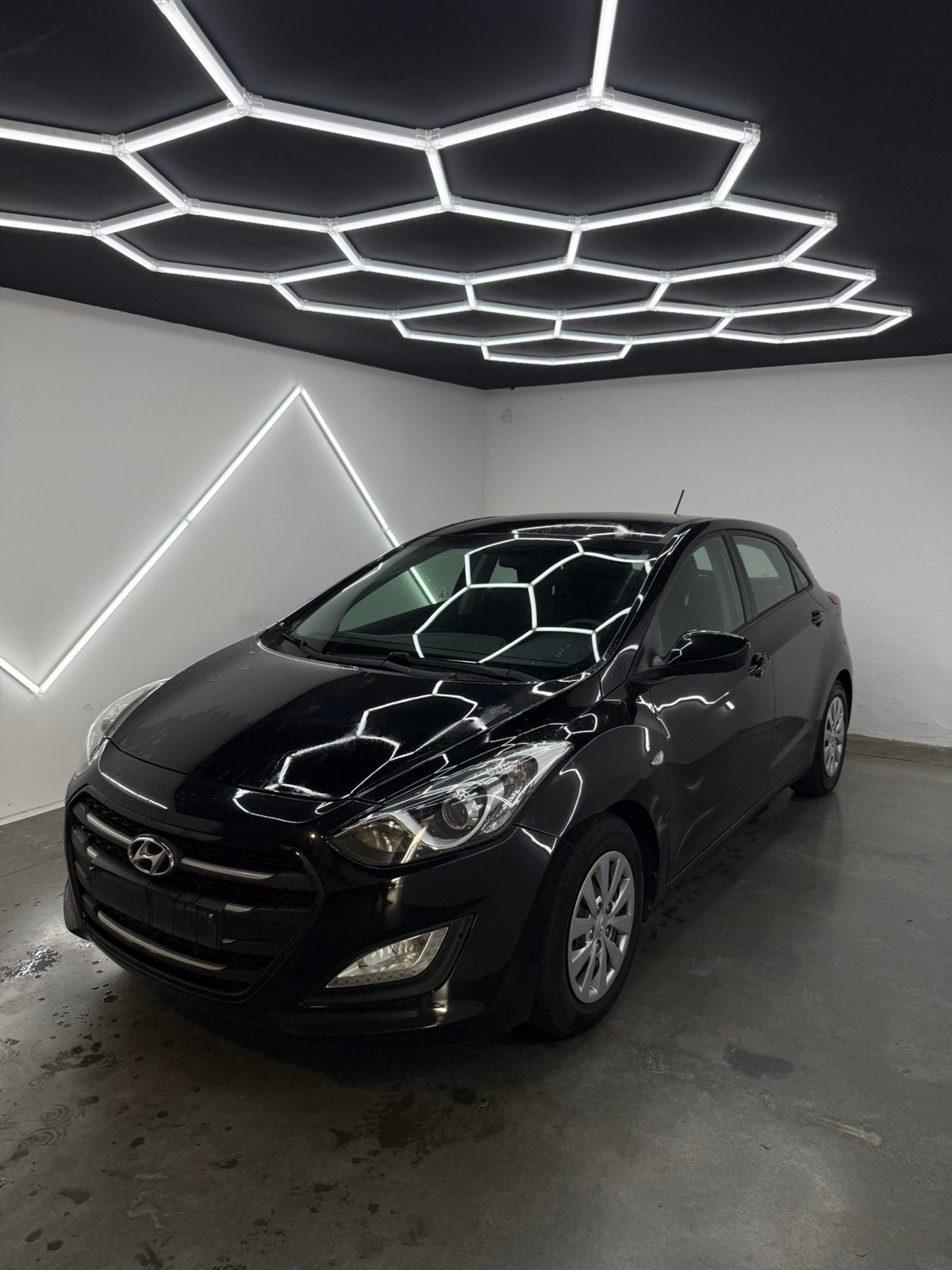 Hyundai i30 | 2016 | 95 869 KM | GARANTIE D'UN AN, Autos, Achat, Euro 6, Entreprise, Boîte manuelle