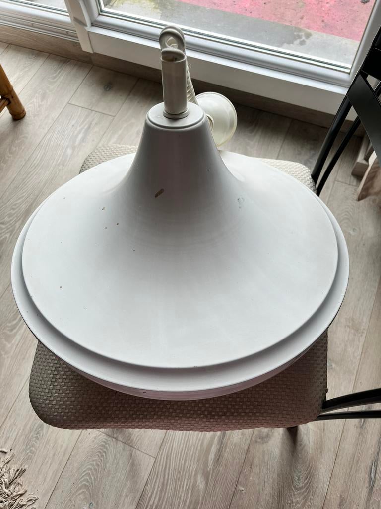 Lustre « ovni », Maison & Meubles, Enlèvement, Comme neuf, Métal