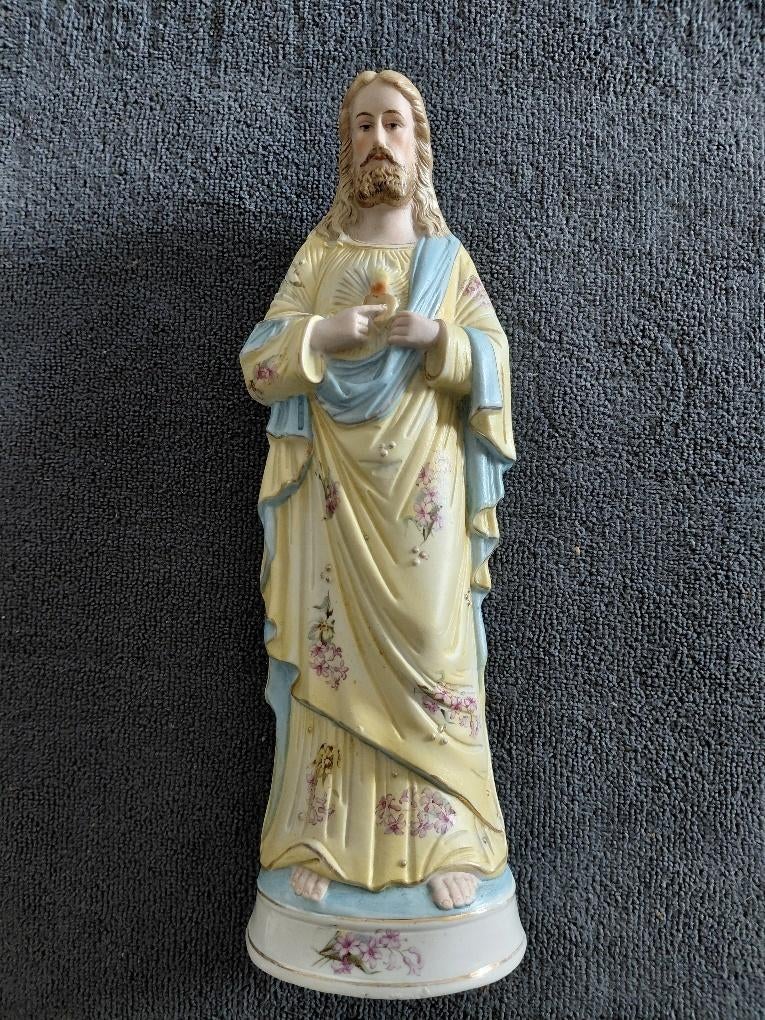 Sacré-Cœur de Jésus en porcelaine biscuitée., Enlèvement