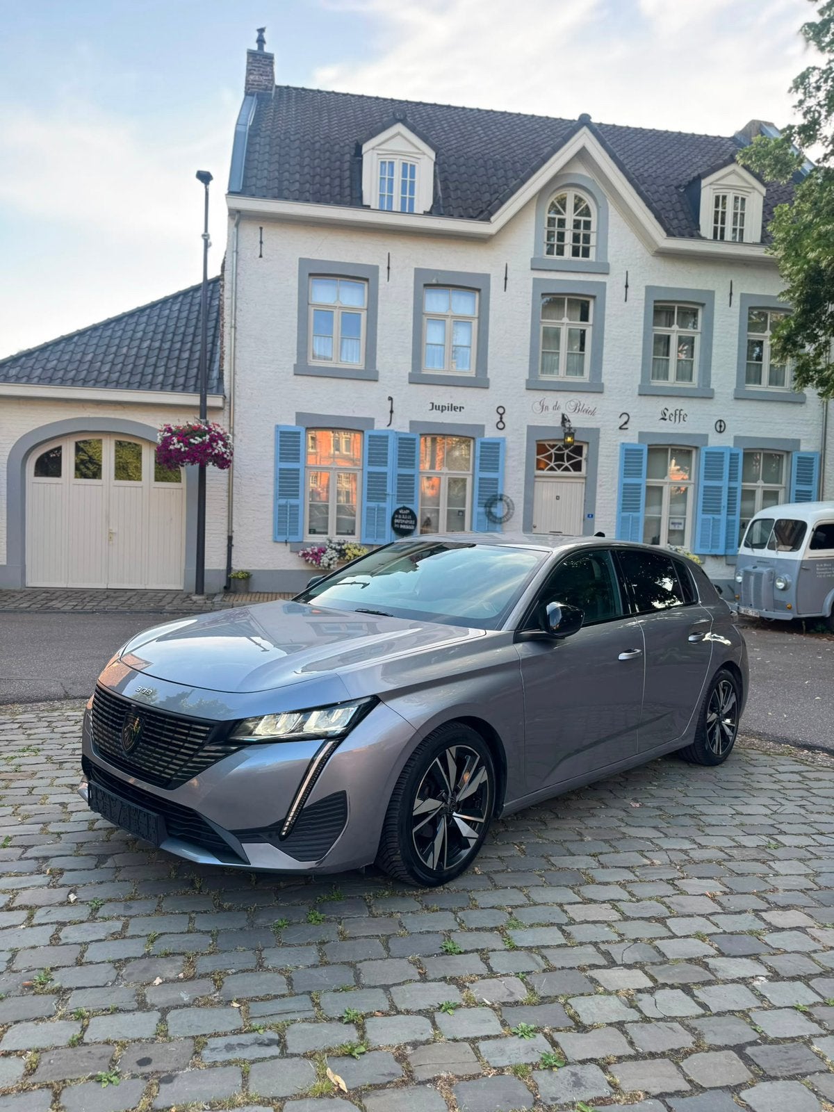 Peugeot 308 GT Line 1.2 PureTech Automatic —  2022, Autos, Argent ou Gris, Achat, Euro 6, Entreprise