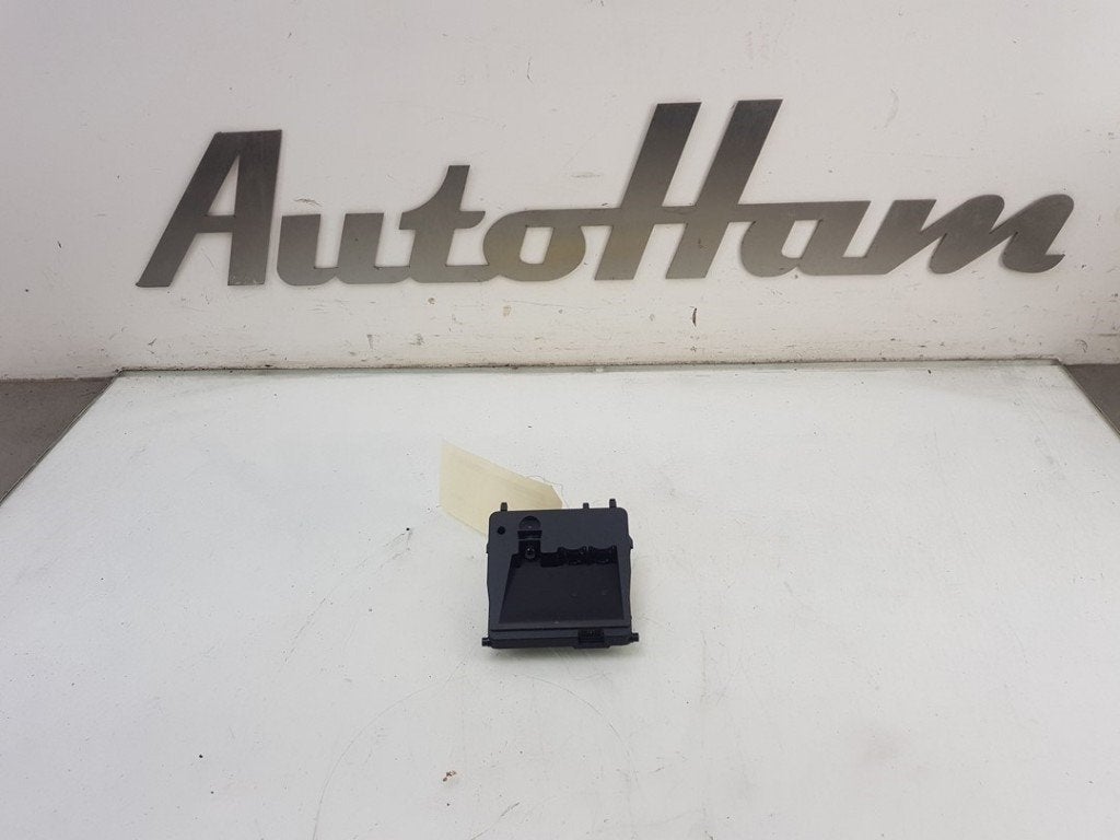 CAMERA VOOR Toyota Yaris III (P13) (|881810D020|), Gebruikt, Kundenbetreuung@toyota.de, Toyota, Toyota-Allee 2
50858  Köln, DE