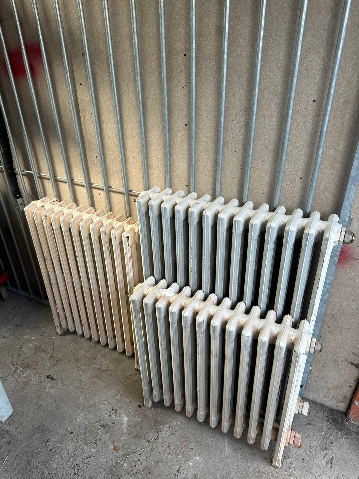 Gietijzeren chauffage's, Doe-het-zelf en Bouw, Ophalen, Zo goed als nieuw