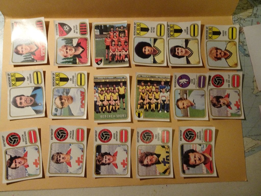 117 afbeeldingen Panini - Belgisch voetbal 81/82, Ophalen of Verzenden, Zo goed als nieuw, Meerdere stickers