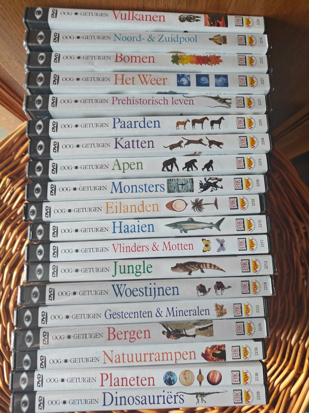 dvd reeks oog*getuigen, Timbres & Monnaies, Billets de banque | Asie, Enlèvement, Série