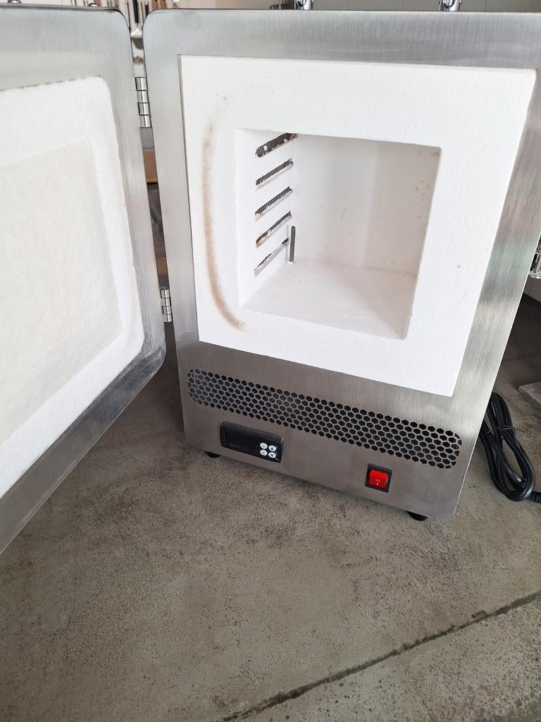 Electrische bakoven, smeltoven, keramiek, incl gereedschap., Ophalen