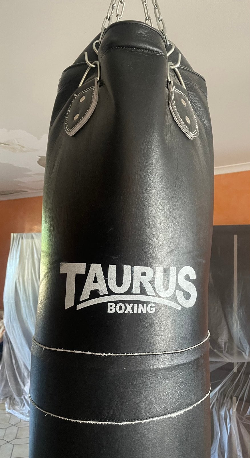 sac de frappe Taurus en cuir, Enlèvement, Utilisé, Sac de boxe