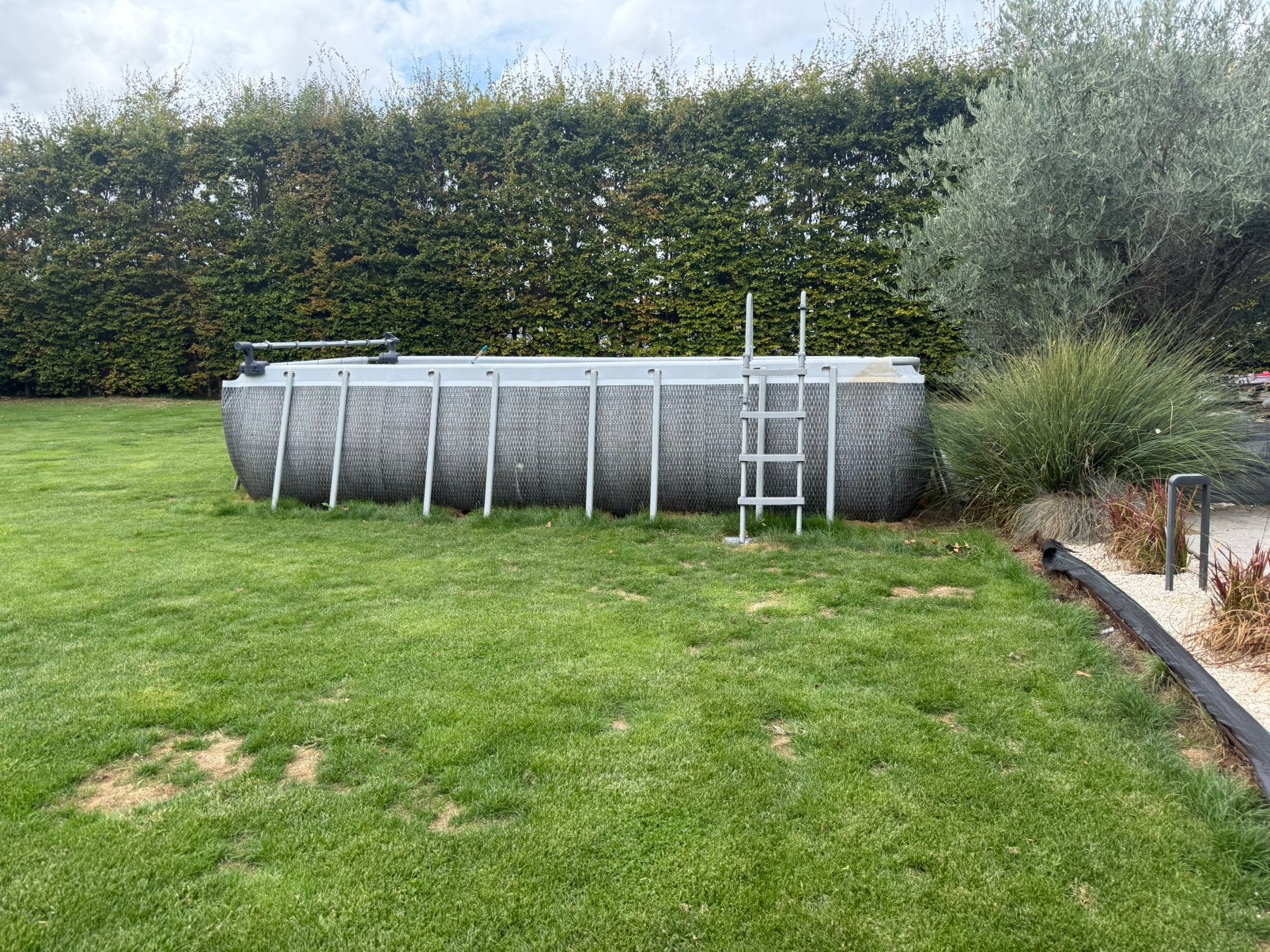 Bestway zwembad 5,49x2,74x1,22, Jardin & Terrasse, Enlèvement, Utilisé, Rectangulaire, 400 cm ou plus