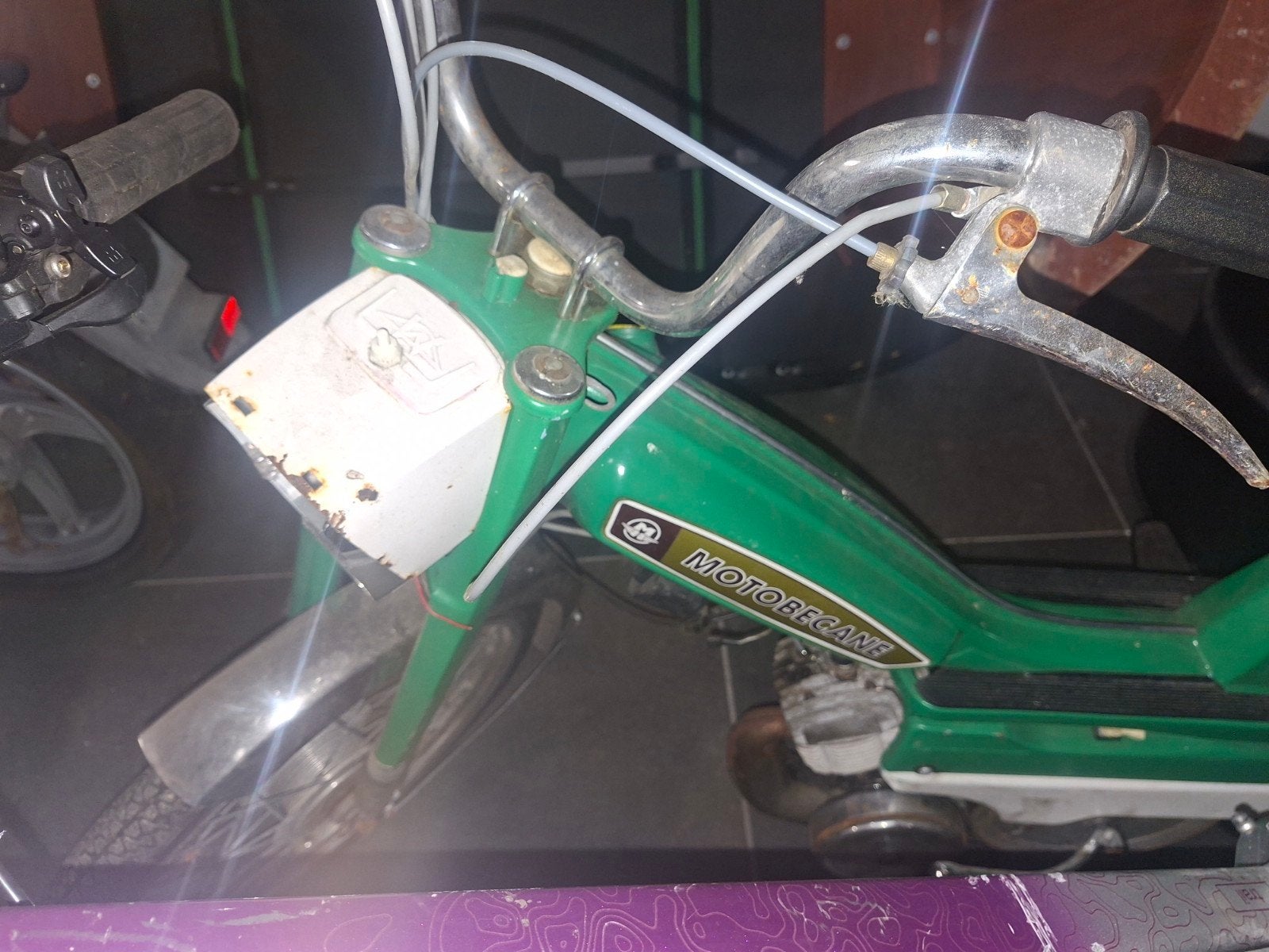 brommer motobecane klasse A, Enlèvement