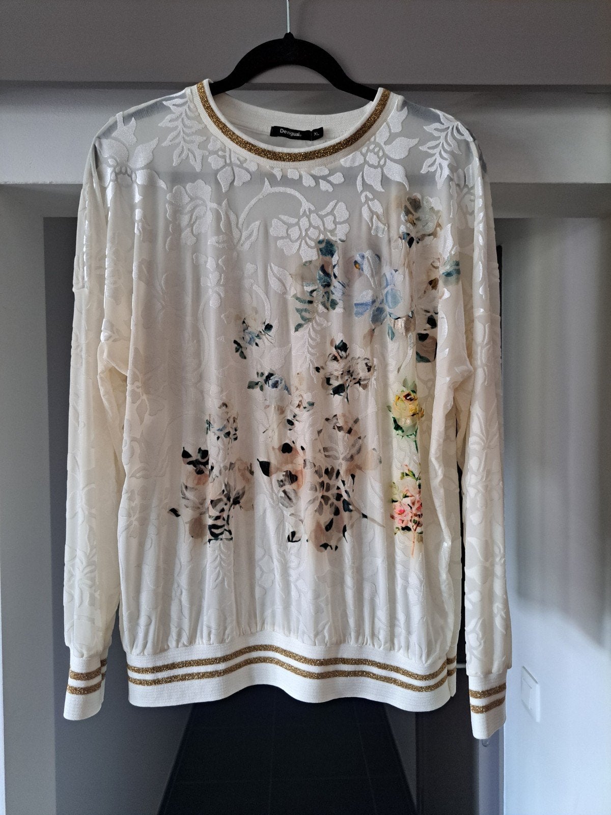 Pull translucide avec imprimé Desigual, XL, Vêtements | Femmes, Pulls & Gilets, Comme neuf, Taille 46/48 (XL) ou plus grande, Multicolore