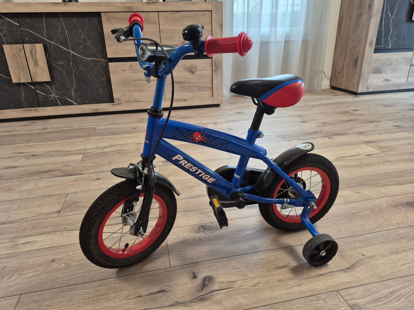 Spiderman kinderfiets, Ophalen