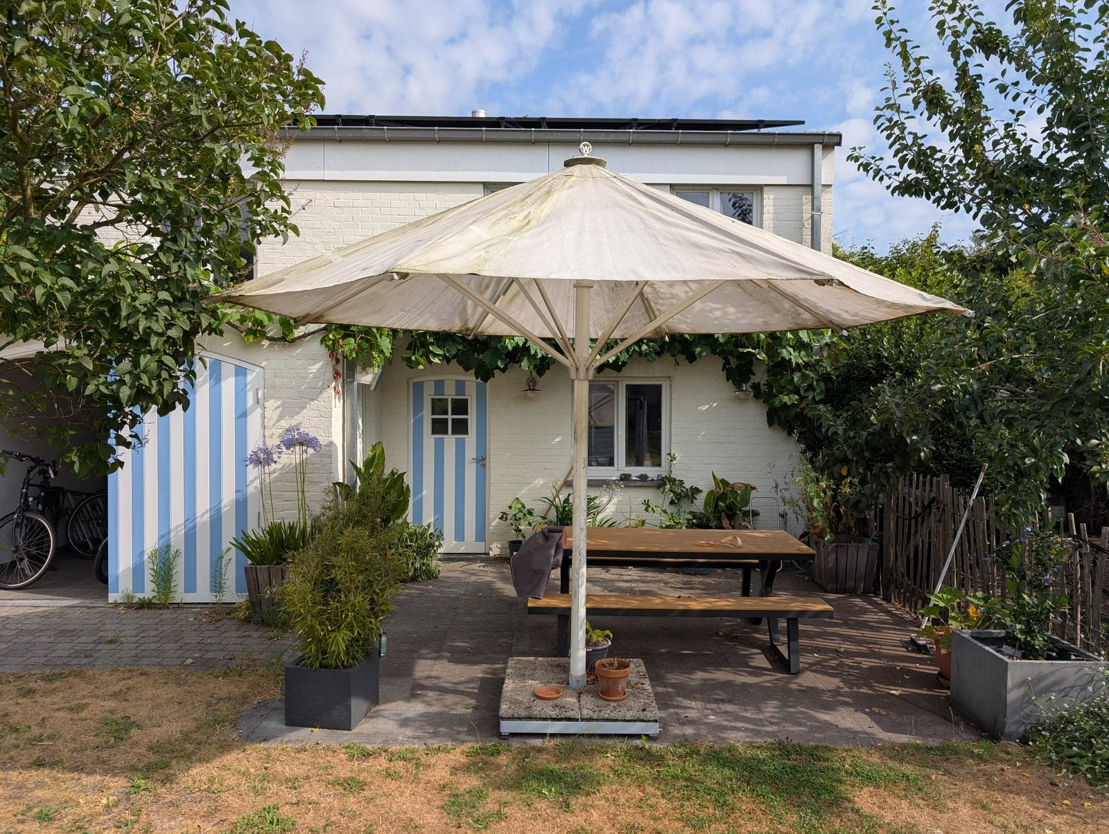 Parasol lugano 410R, Ophalen, Zo goed als nieuw