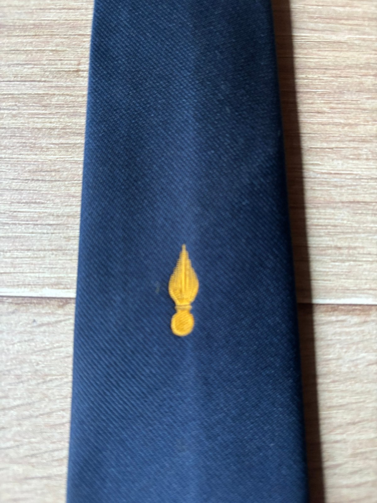 Cravatte, Enlèvement ou Envoi, Gendarmerie, Vêtements ou Chaussures