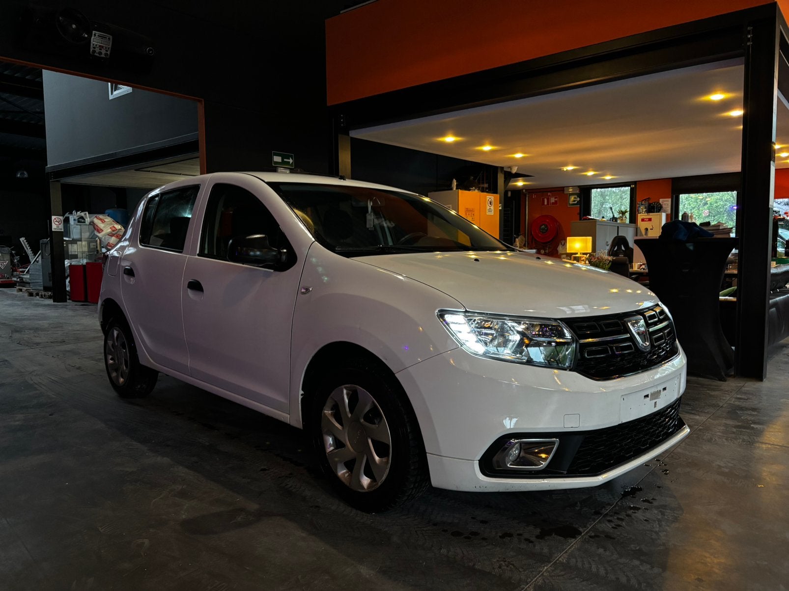 DACIA SANDERO 2020 / 12 MOIS DE GARANTIE, Achat, Euro 6, Entreprise, Boîte manuelle