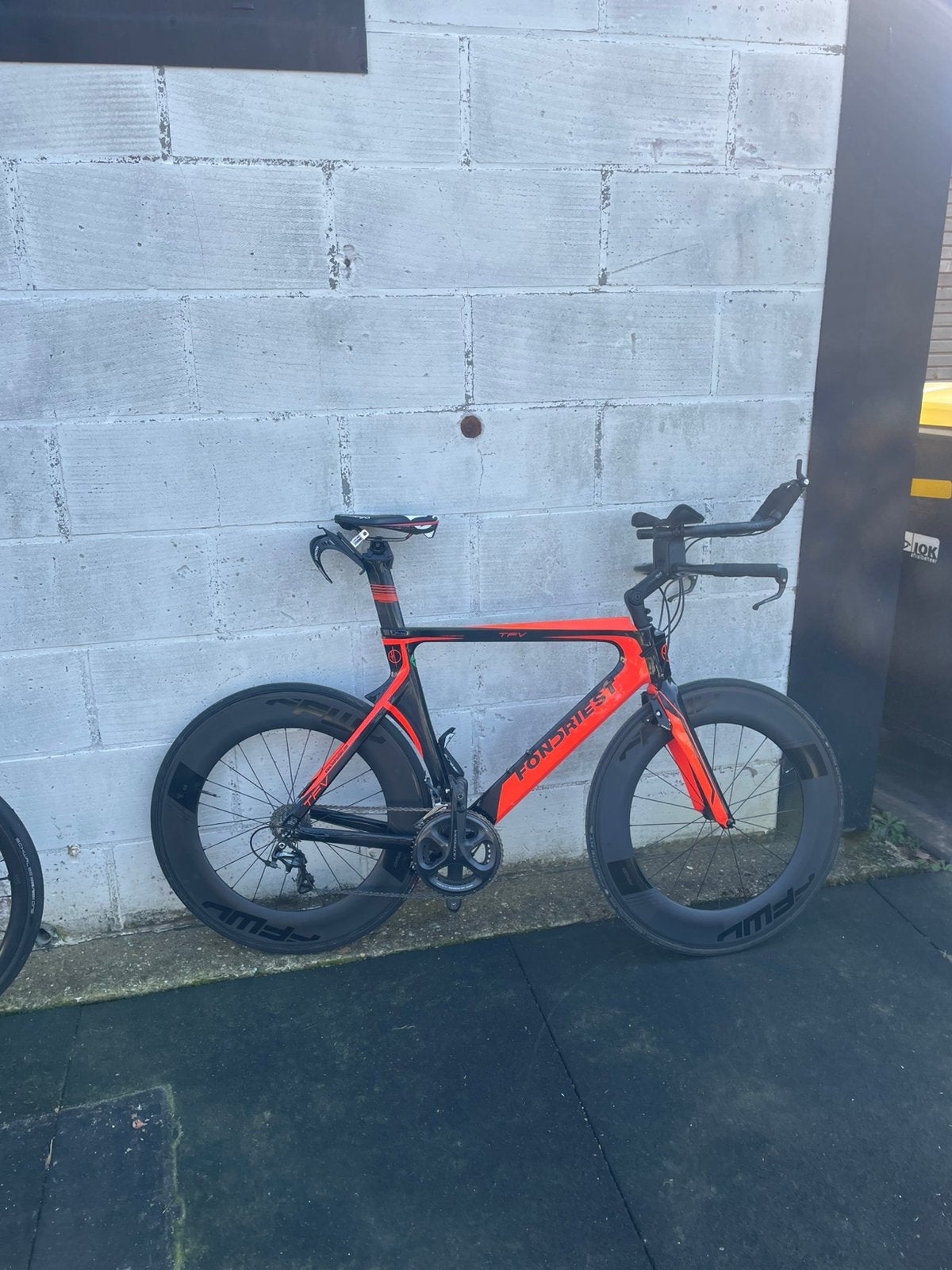 Fondriest tfv 2015 full carbon, Vélos & Vélomoteurs, Vélos | Hommes | Vélos de sport & Vélo de randonnée, Comme neuf, Autres marques