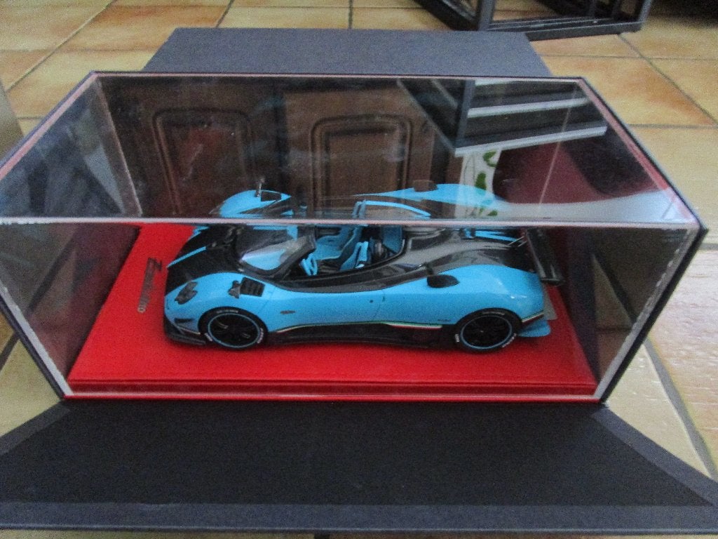 peako pagani zonda uno 1:18., Enlèvement ou Envoi, Comme neuf, Voiture, Autres marques