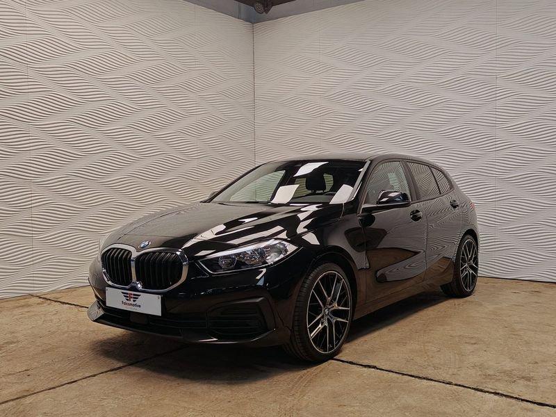 BMW Série 1 1.5d*NAVI*PDC*CRUISE*F40*, Auto's, Voorwielaandrijving, Gebruikt, 4 cilinders, 116 pk