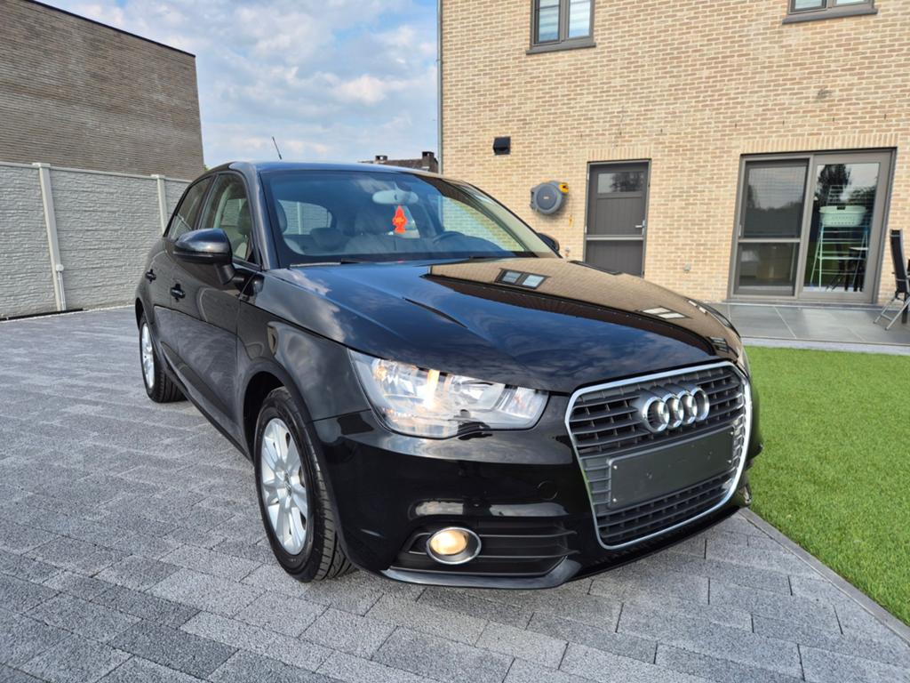 Audi A1 *2014*1.2 benzine*131000km, Euro 5, A1, Zwart, Particulier