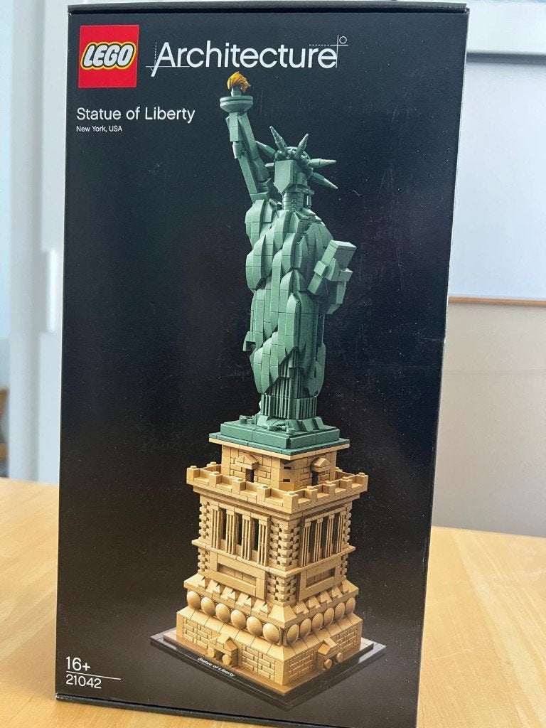 LEGO 21042 Statue de la Liberté - NOUVEAU, Neuf, Enlèvement ou Envoi, Lego, Ensemble complet