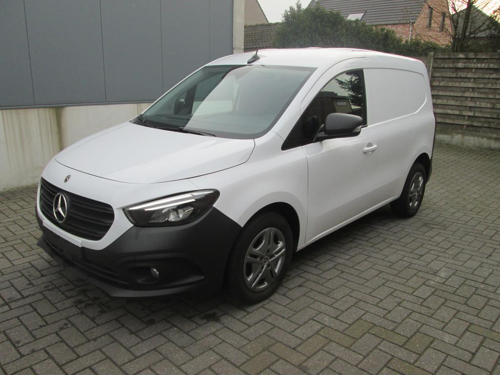 Mercedes-Benz Citan 113 PRO AUTOMATIC NAVI CAMERA CARPLAY, Autos, Achat, Entreprise, 2 places, https://public.car-pass.be/vhr/780affa2-f5d3-4a2d-8f3b-ed2940bcccbb