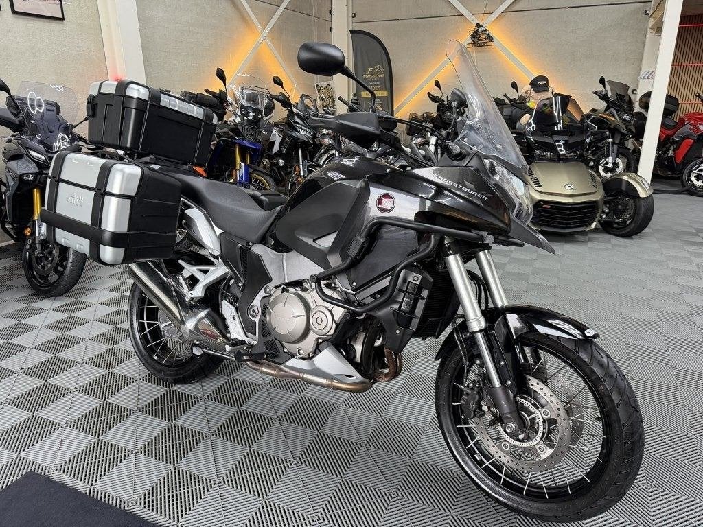 HONDA VFR1200X CROSSTOURER * GARANTIE * 2012 * 26.143 km, Motos, Permis Moto A, Tourisme, Occasion, Plus de 35 kW