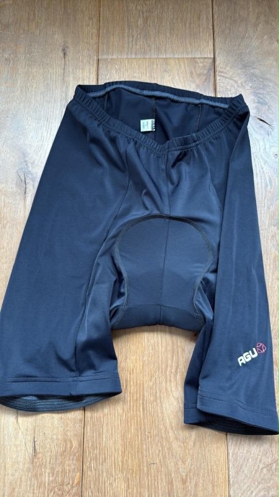 Nieuwe fietsbroek AGU  XL, Neuf, Enlèvement ou Envoi, Sous-vêtement, Hommes