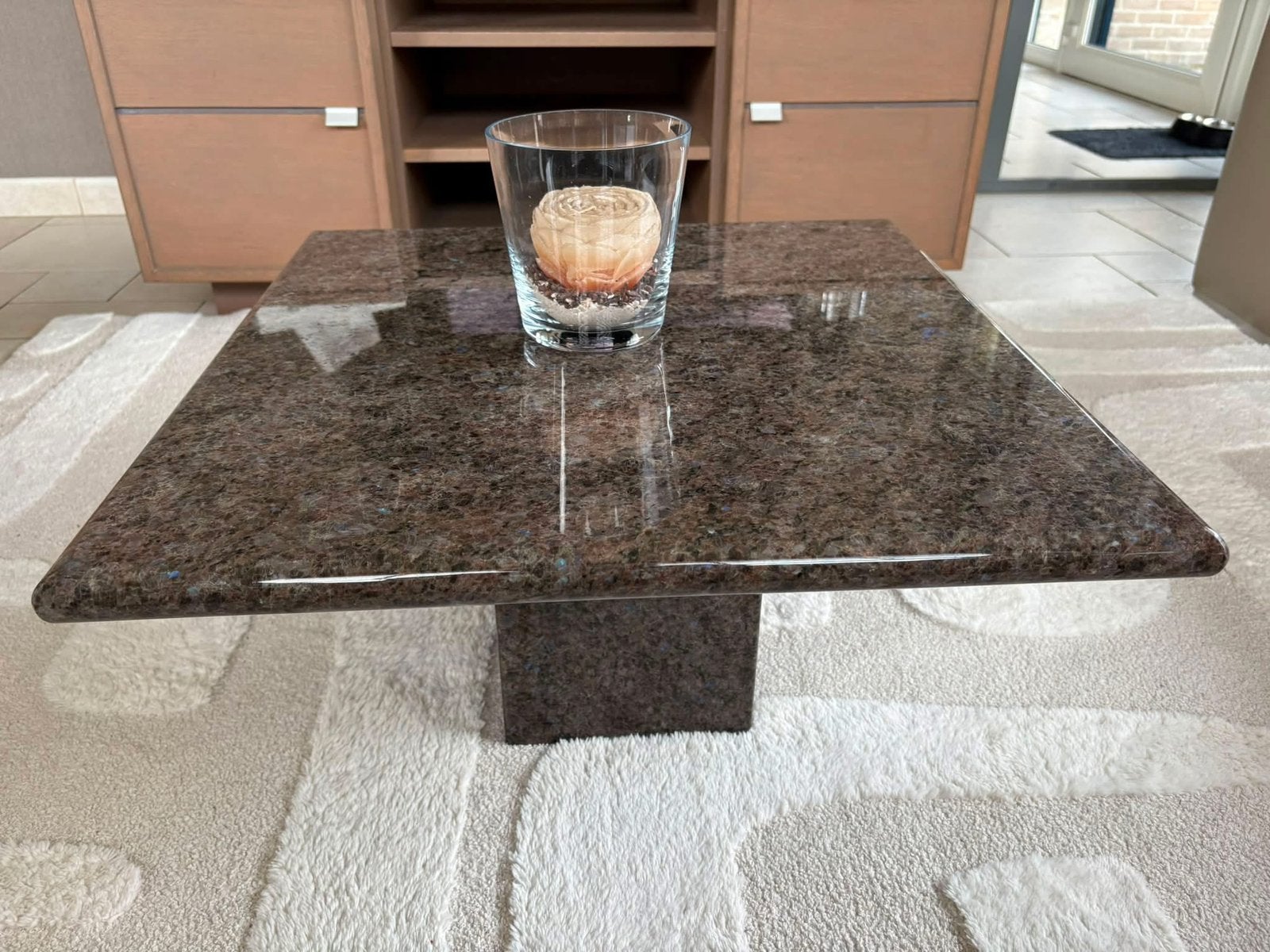 Een zware donker natuurstenen salontafel, Huis en Inrichting, Ophalen, Overige materialen, 50 tot 100 cm, Vierkant