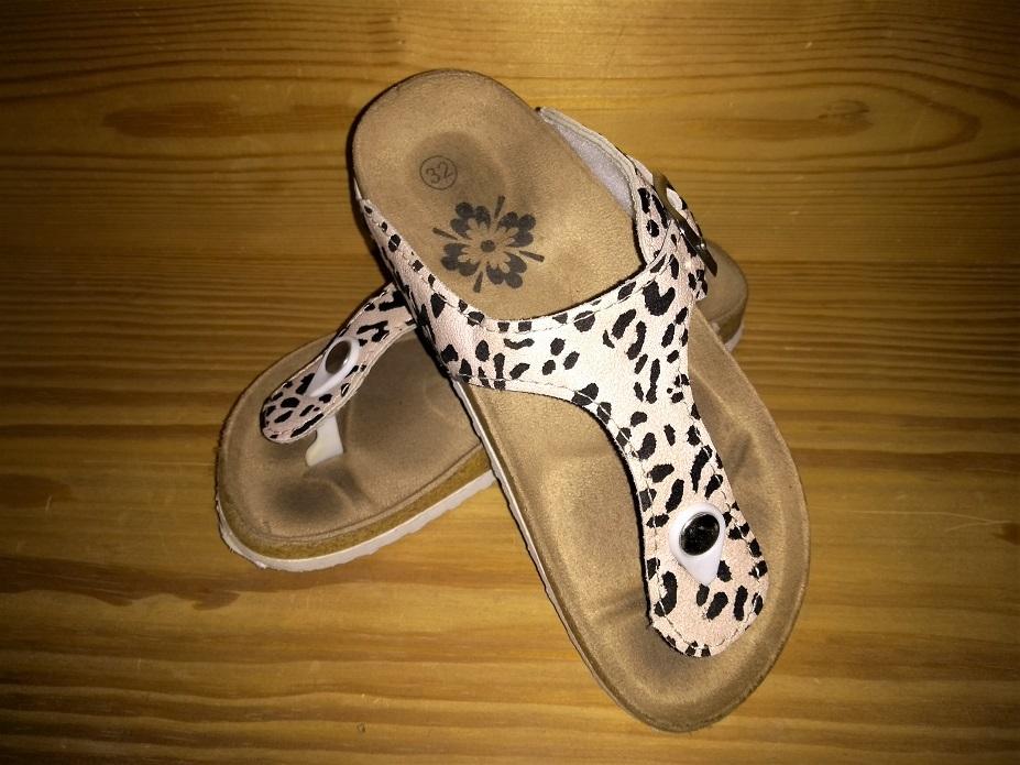 Sandales / tongs fille - pointure 31, Enlèvement, Comme neuf, Fille