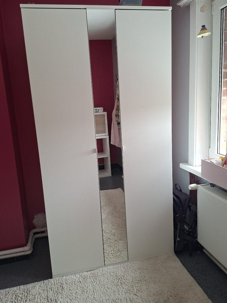 Ikea VIHALS kledingkast met 2 deuren, Huis en Inrichting, Kasten | Kleerkasten, Ophalen, Met deur(en), 100 tot 150 cm, 200 cm of meer