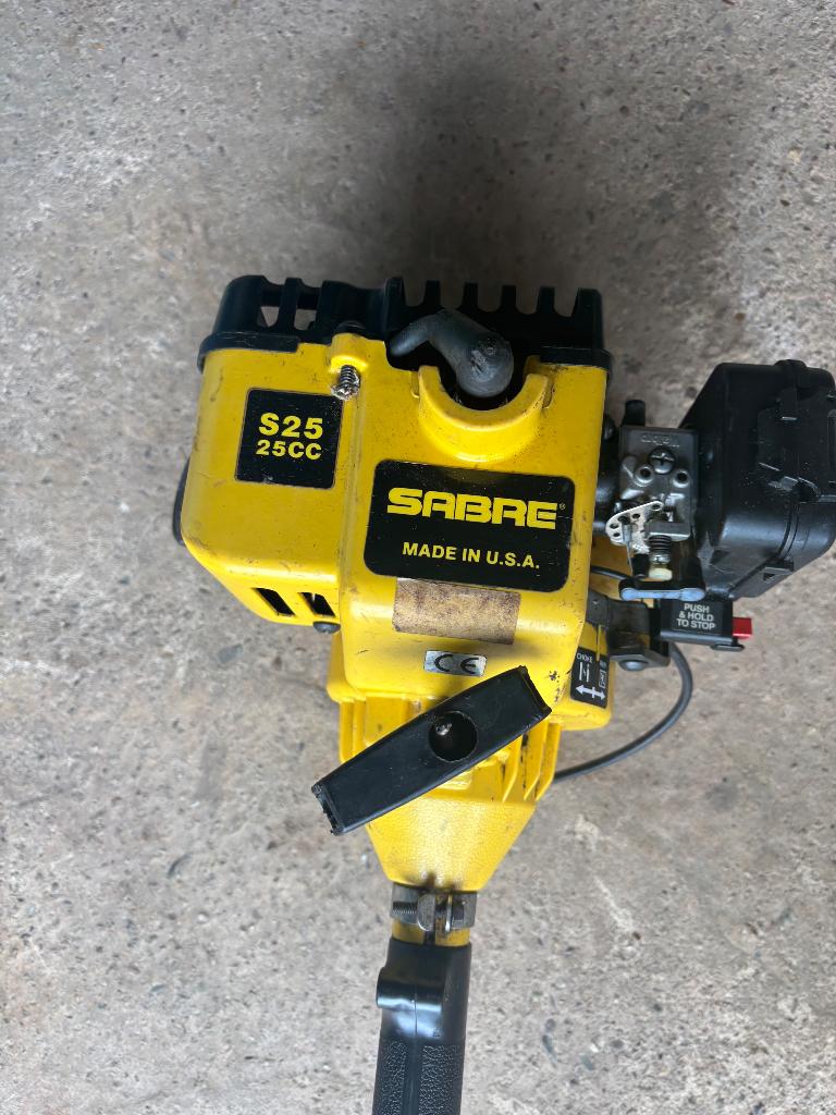 Grastrimmer sabre S25, Tuin en Terras, Grastrimmers, Ophalen, Gebruikt, Benzine, Sabre john deere