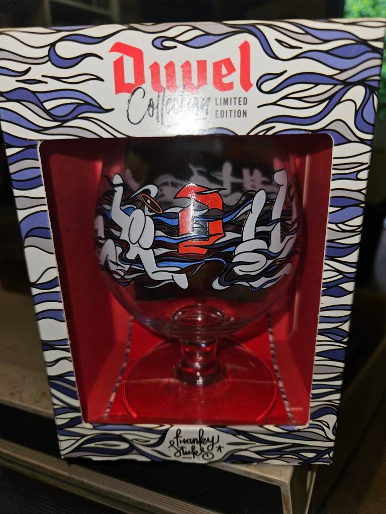 Duvel glas in doos, Ophalen