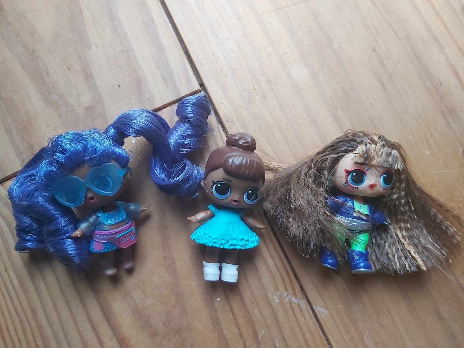 Petites Poupées Lol, Enlèvement