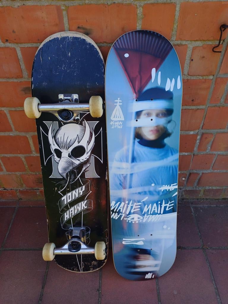 Skateboard Tony Hawk + deck shake junt, Ophalen, Skateboard