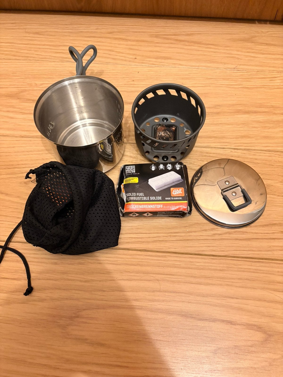Esbit kookpot + vuur