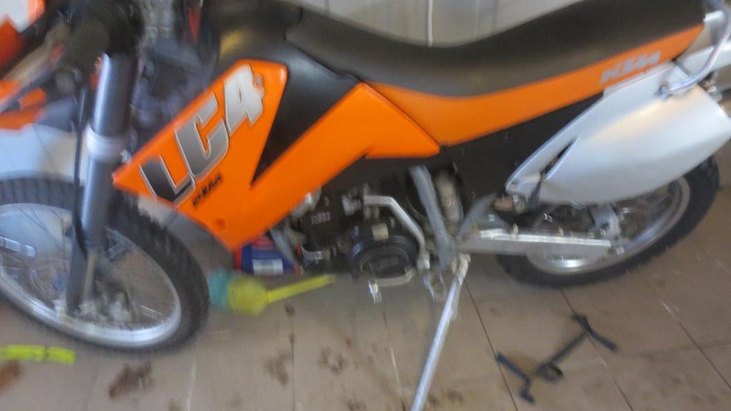 originele motorfiets KTM 640 lc4 van 2001, Motoren, Particulier