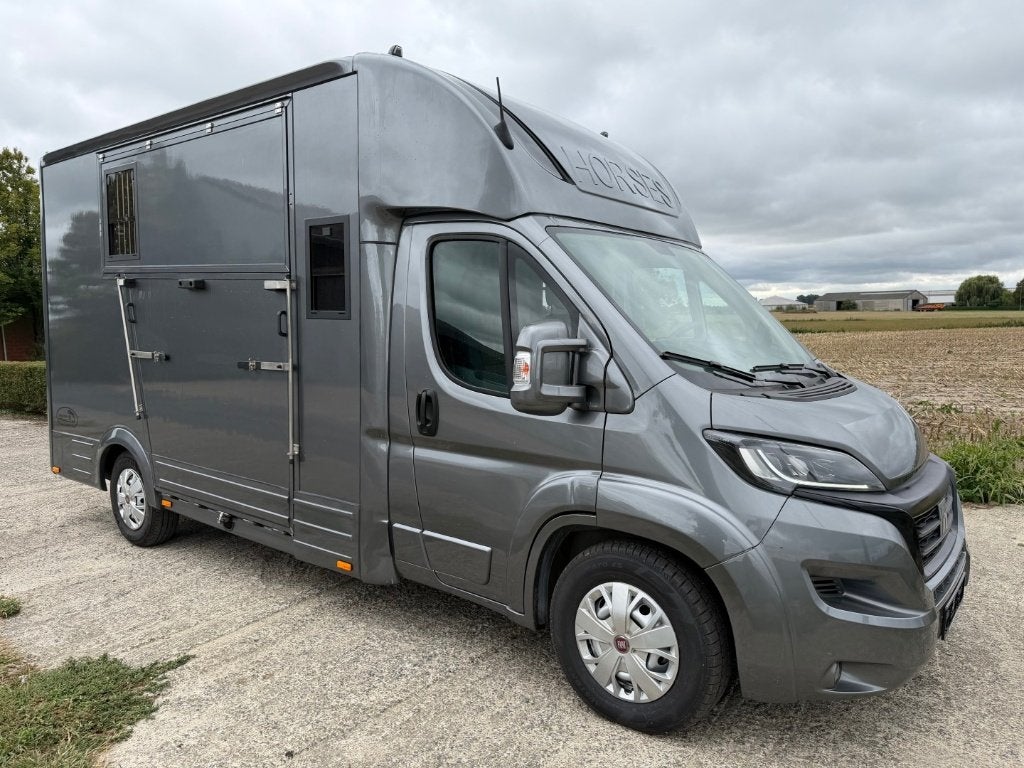 Fiat Ducato paardencamionette, Dieren en Toebehoren, Ophalen, Zo goed als nieuw, Overige materialen, 2-paards trailer