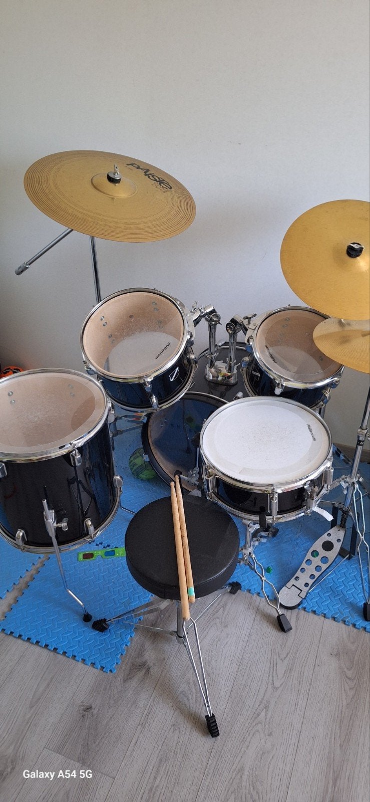 Drumstel  merk millennium, Musique & Instruments, Batteries & Percussions, Enlèvement