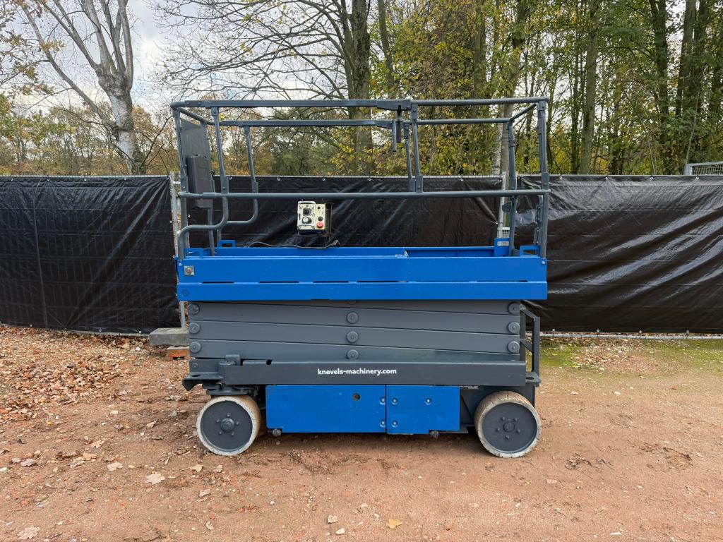 Schaarlift Aichi 10m., Ophalen, Gebruikt, Elektrisch
